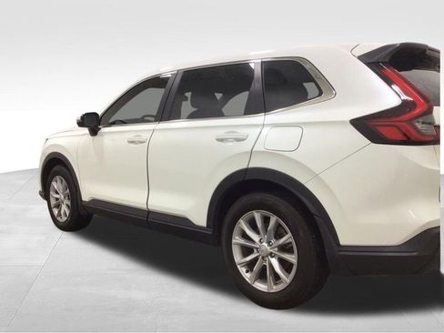 Used 2024 Honda CR-V EX image 2