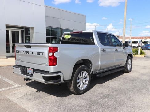 Used 2022 Chevrolet Silverado 1500 Custom image 15
