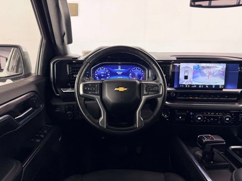 Used 2023 Chevrolet Silverado 1500 LTZ w/ Z71 Off-Road Package AWD/4WD image 16