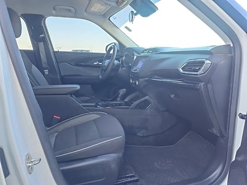 Used 2023 Chevrolet TrailBlazer LT image 25