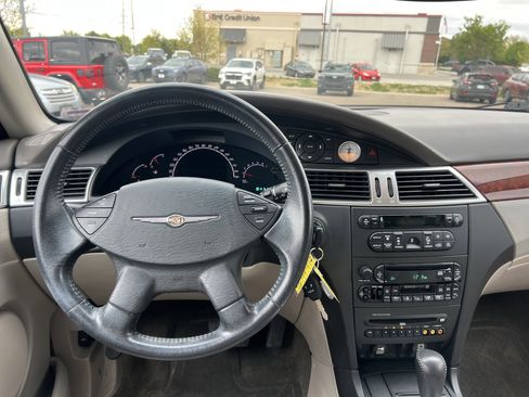 Used 2004 Chrysler Pacifica AWD w/ Heated Seat Group image 8
