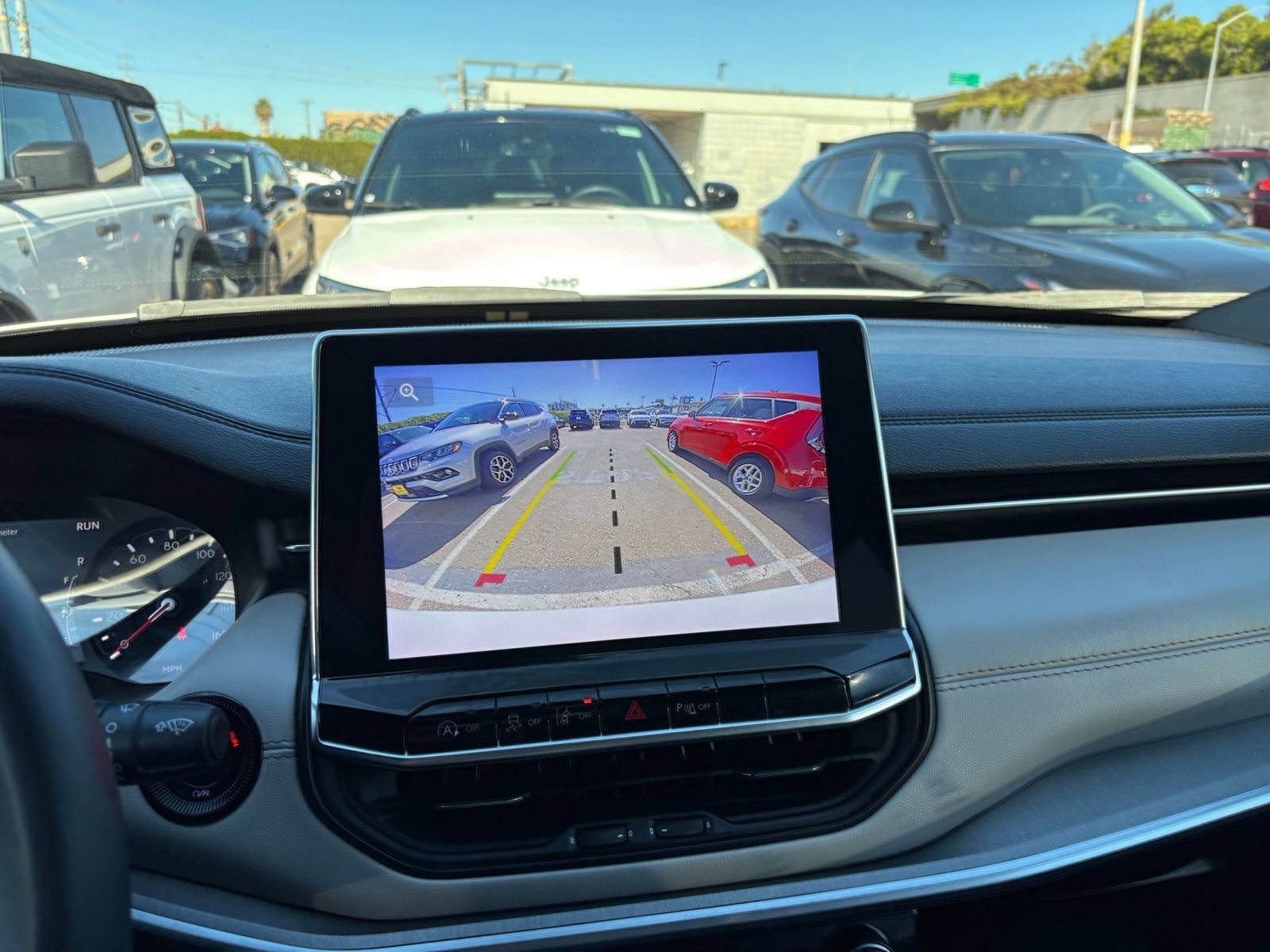 Used 2025 Jeep Compass Limited AWD/4WD image 24