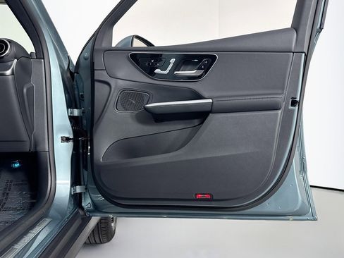 New 2026 Mercedes-Benz GLC 300 image 23