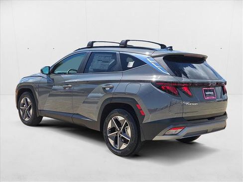 New 2025 Hyundai Tucson SEL image 9