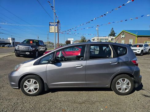 Used 2010 Honda Fit image 4