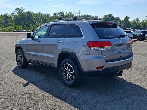 Used 2018 Jeep Grand Cherokee Limited AWD/4WD image 7
