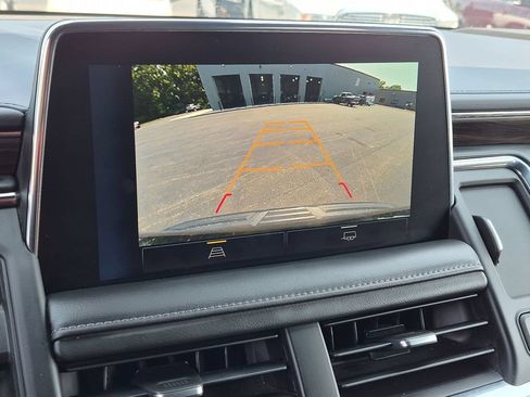 Used 2023 Chevrolet Tahoe LT AWD/4WD image 18