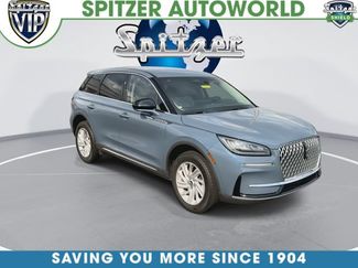 Used 2025 Lincoln Corsair AWD video 2