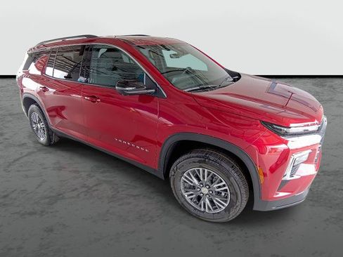 New 2026 Chevrolet Traverse LT w/ Driver Confidence Package FWD image 4