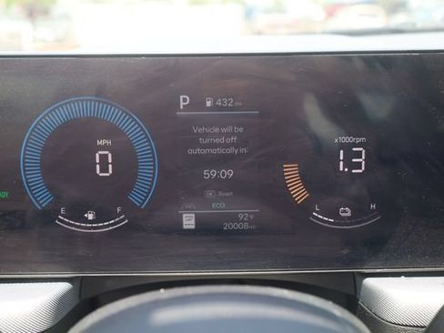 Certified 2025 Hyundai Sonata SEL FWD image 18