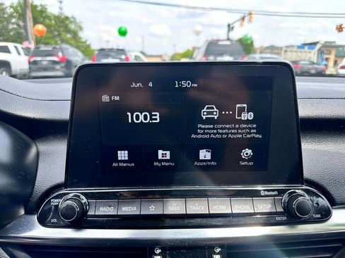 Used 2021 Kia Forte GT-Line image 17