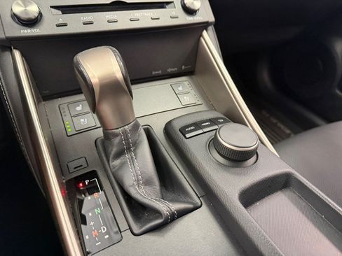 Used 2015 Lexus IS 250 w/ Premium Package RWD image 54