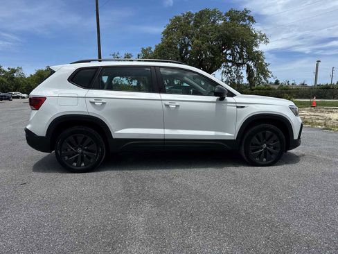 Certified 2023 Volkswagen Taos S FWD image 15