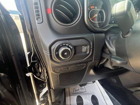 New 2026 Jeep Wrangler Unlimited Rubicon AWD/4WD image 12