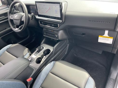 New 2026 Ford Bronco Sport Outer Banks AWD/4WD image 23