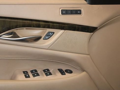 Used 2019 Cadillac Escalade Platinum AWD/4WD image 36