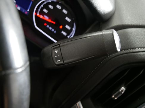 Used 2020 Chevrolet Silverado 1500 RST image 24