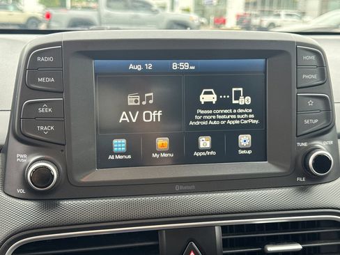 Used 2020 Hyundai Kona SE AWD/4WD image 38