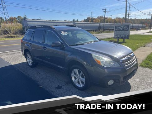 Used 2014 Subaru Outback 2.5i Premium image 2