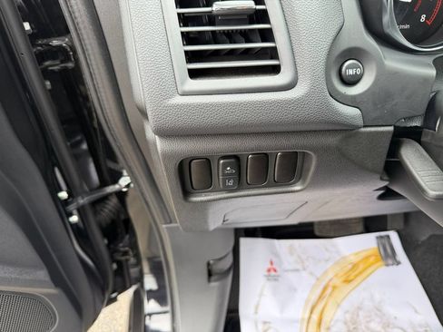 Used 2025 Mitsubishi Outlander Sport ES AWD/4WD image 29