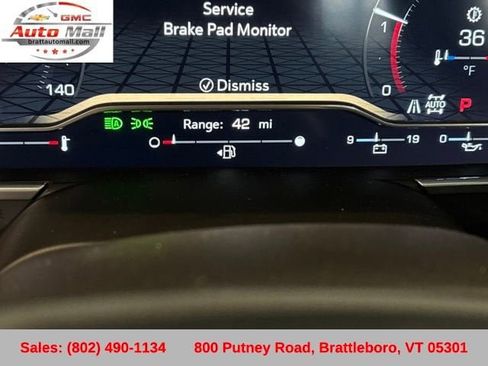 Used 2022 GMC Sierra 1500 AT4X image 16