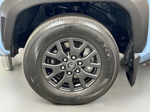 Used 2025 Toyota 4Runner SR5 image 28