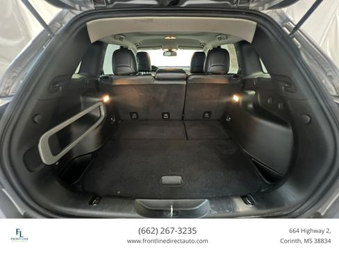 Used 2017 Jeep Cherokee Latitude w/ True North Edition AWD/4WD image 25