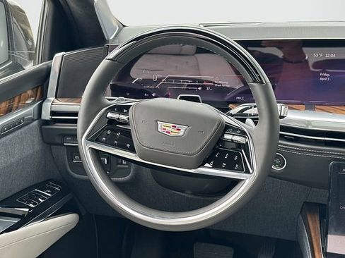New 2026 Cadillac Escalade Platinum Sport w/ LPO, ONYX Package AWD/4WD image 5