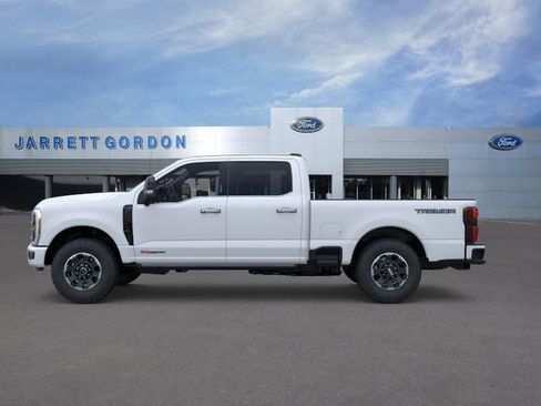New 2026 Ford F250 Platinum w/ Tremor Off-Road Package image 3