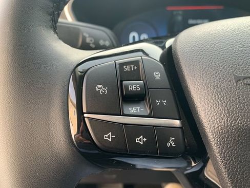 Used 2024 Ford Escape Platinum image 29