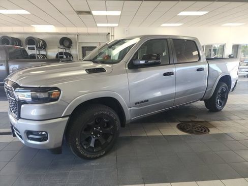 Used 2025 RAM 1500 Big Horn AWD/4WD image 7