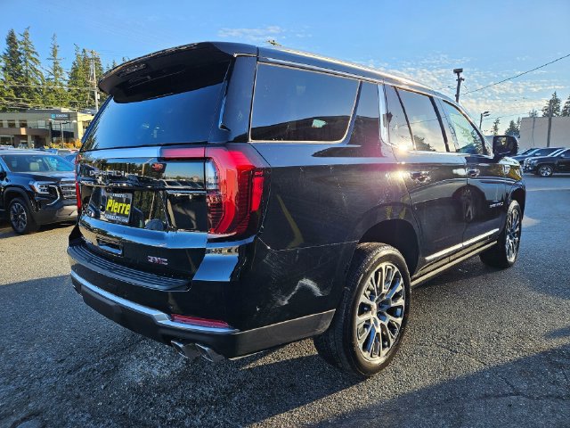 New 2026 GMC Yukon Denali w/ Denali Reserve Package AWD/4WD image 5