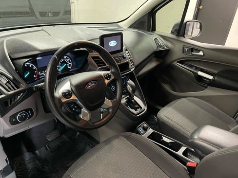 Used 2022 Ford Transit Connect XLT FWD image 14