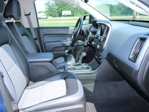 Used 2019 Chevrolet Colorado Z71 AWD/4WD image 29
