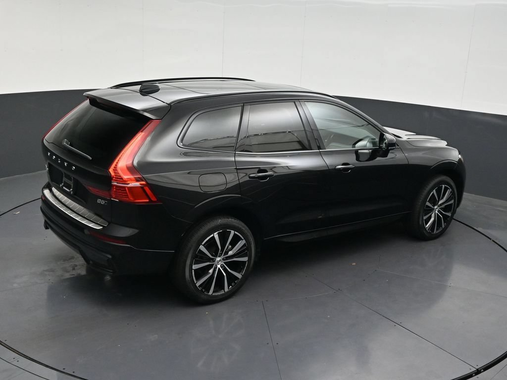 Certified 2024 Volvo XC60 B5 Plus w/ Protection Package Premier AWD/4WD image 21