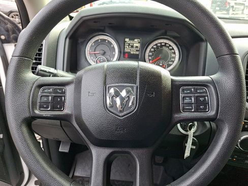 Used 2019 RAM 1500 Express w/ Express Value Package image 25