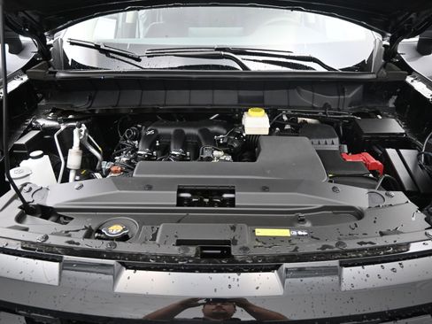 New 2026 Nissan Pathfinder SL FWD image 23