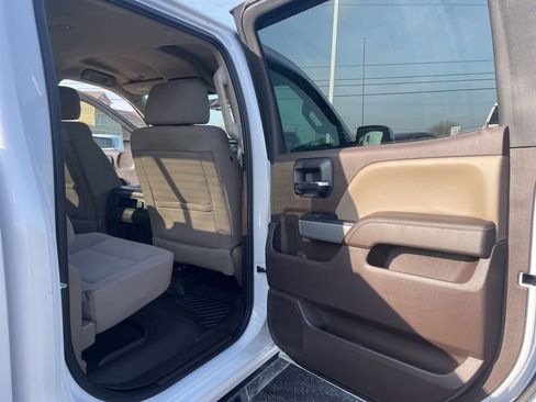 Used 2018 Chevrolet Silverado 1500 LT w/ All Star Edition image 34