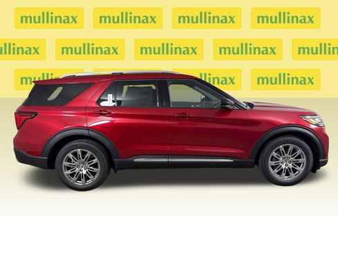 New 2026 Ford Explorer Platinum image 4