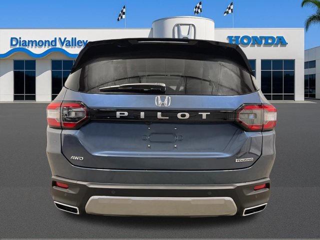 New 2026 Honda Pilot Touring image 4