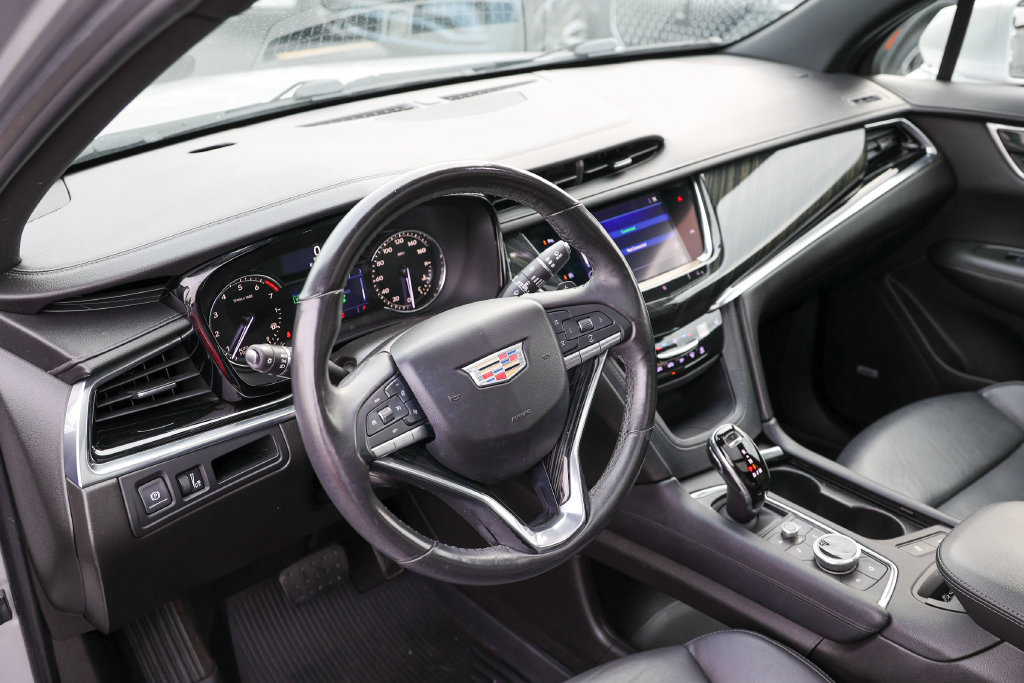 Used 2020 Cadillac XT6 Premium Luxury FWD image 34