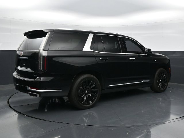 Used 2025 Cadillac Escalade Premium Luxury w/ Touring Package AWD/4WD image 2