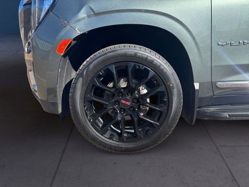 Certified 2023 GMC Yukon SLT image 14