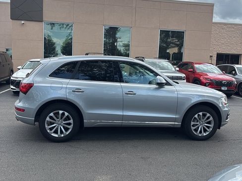 Used 2015 Audi Q5 2.0T Premium Plus w/ Technology Package AWD/4WD image 3