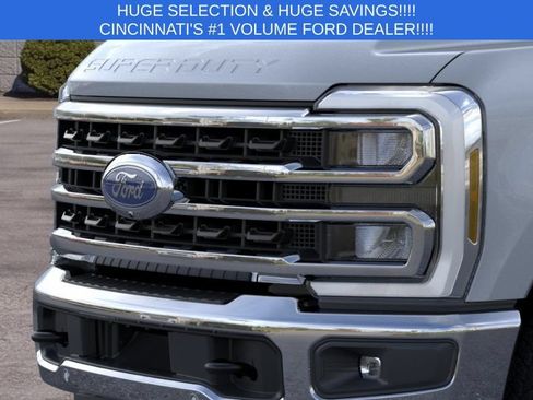 New 2026 Ford F250 King Ranch w/ Chrome Package AWD/4WD image 17
