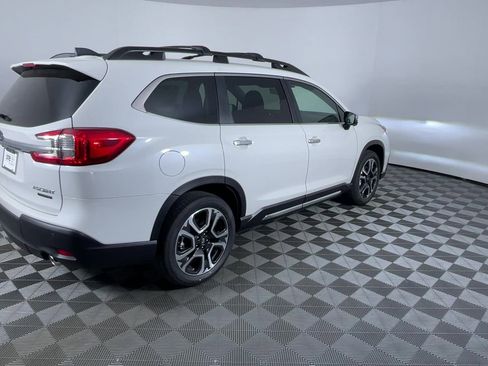 Used 2023 Subaru Ascent Touring AWD/4WD image 8