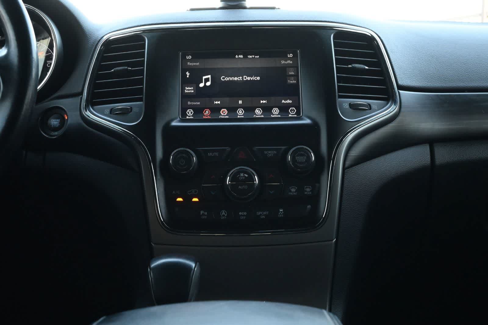 Used 2021 Jeep Grand Cherokee Laredo RWD image 12