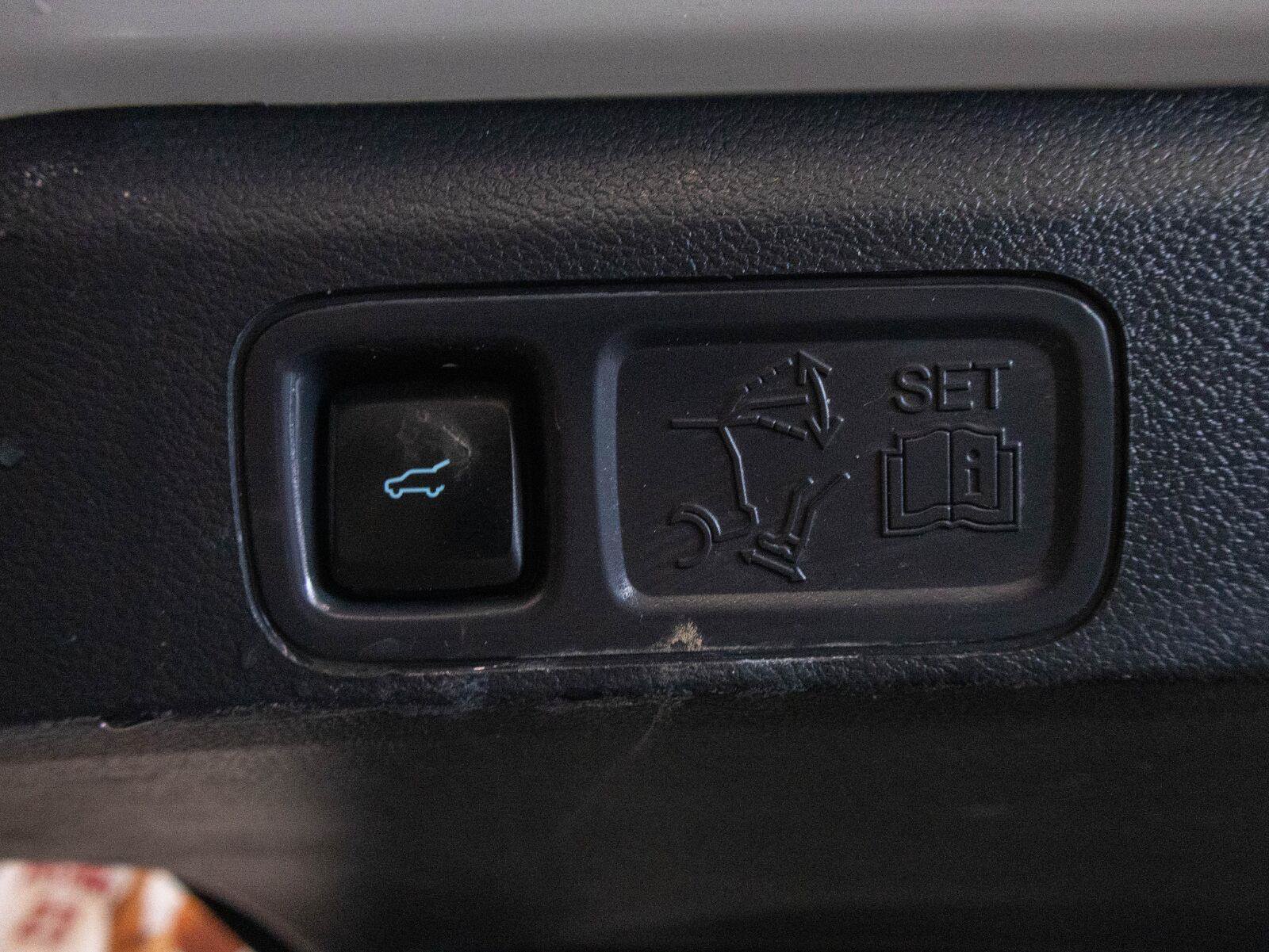 Used 2023 Ford Expedition Max Limited AWD/4WD image 26