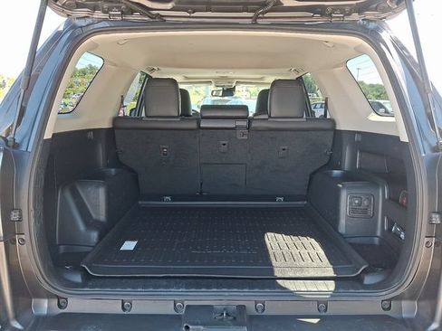 Used 2021 Toyota 4Runner SR5 Premium w/ Moonroof Package AWD/4WD image 27