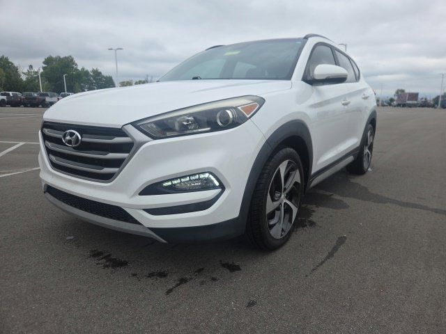 Used 2018 Hyundai Tucson Value FWD image 2